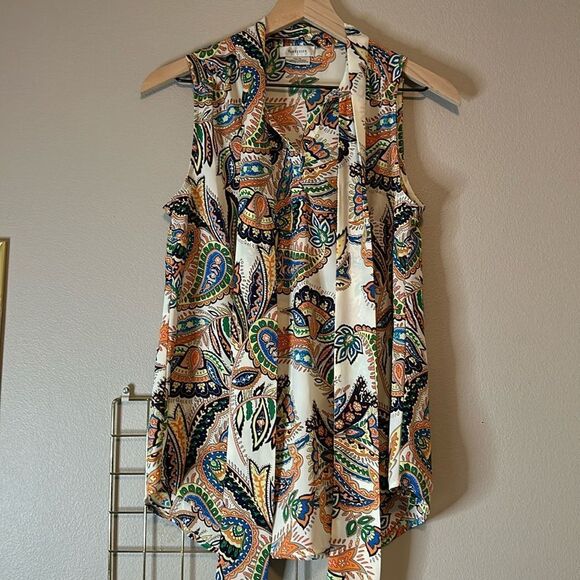 VANHEUSEN Dressy Tank - Picture 1 of 6